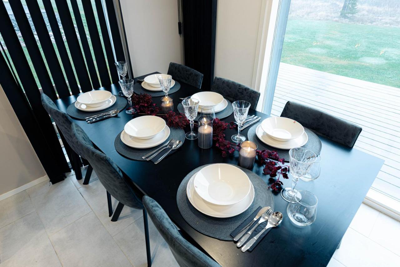 Villa Aurora โรวานิเอมิ ภายนอก รูปภาพ